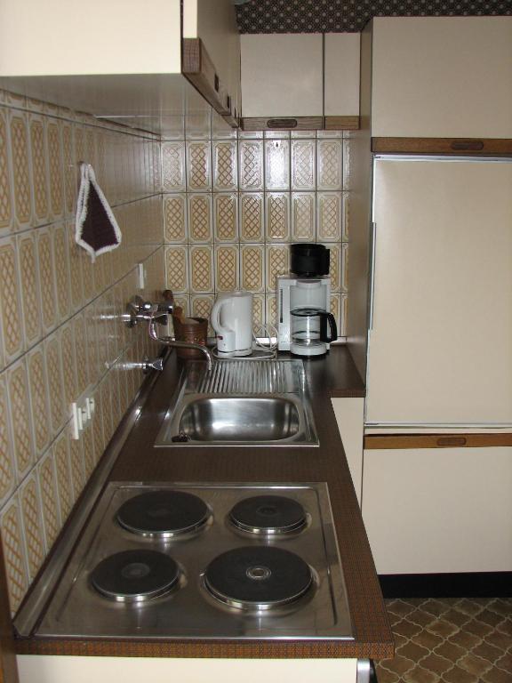 Haus Sonnenschein Apartment Ленещат Стая снимка