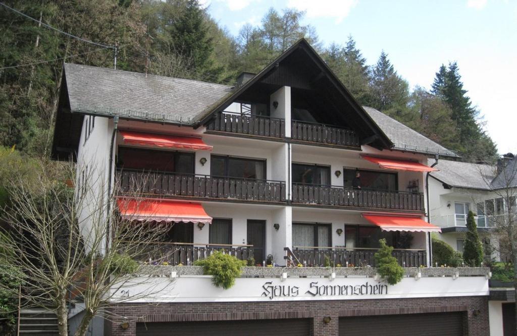 Haus Sonnenschein Apartment Ленещат Стая снимка